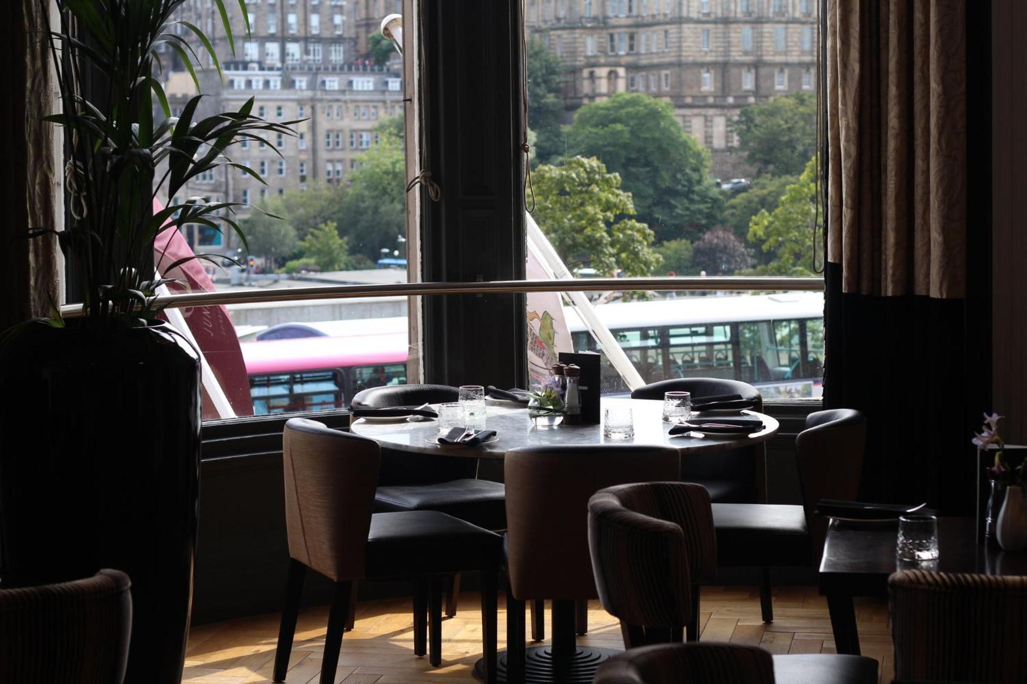Hotel Indigo - Edinburgh - Princes Street By Ihg Экстерьер фото